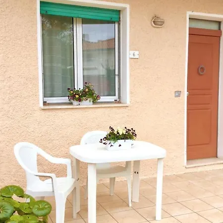 Ottima Posizione, Corte Privata, Parcheggio Gratis Daire Sirolo